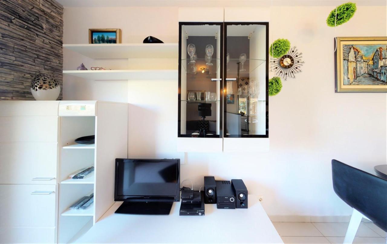 Apartments Silva Slatine Kültér fotó